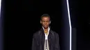 Setiap koleksi Dior dirancang untuk memberikan kebebasan berekspresi bagi pemakainya. Salah satu item utama adalah kemeja putih, yang dianggap Maria Grazia Chiuri sebagai busana dasar yang melampaui batas gender. Desain ini juga terinspirasi dari karya Gianfranco Ferré, mantan Direktur Artistik Dior.  [Dok/Dior],