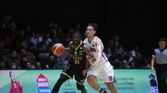 Pasific Caesar Vs Pelita Jaya