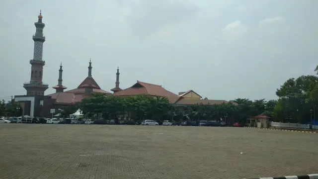 Upacara HUT ke-74 RI di Cirebon Pindah ke Stadion