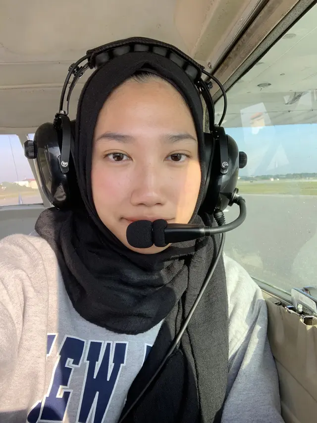 Kisah Perjuangan Shifa Adelia, Gadis Cantik yang Bercita-Cita Jadi Pilot Kini Berhasil Selesaikan 230 Jam Penerbangan