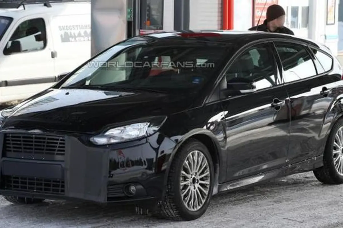 [OTO-News] Debut Ford Focus RS Molor