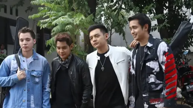 Main Sinetron Bareng, Ini 6 Momen Kebersamaan The Junas Monkey Saat Syuting