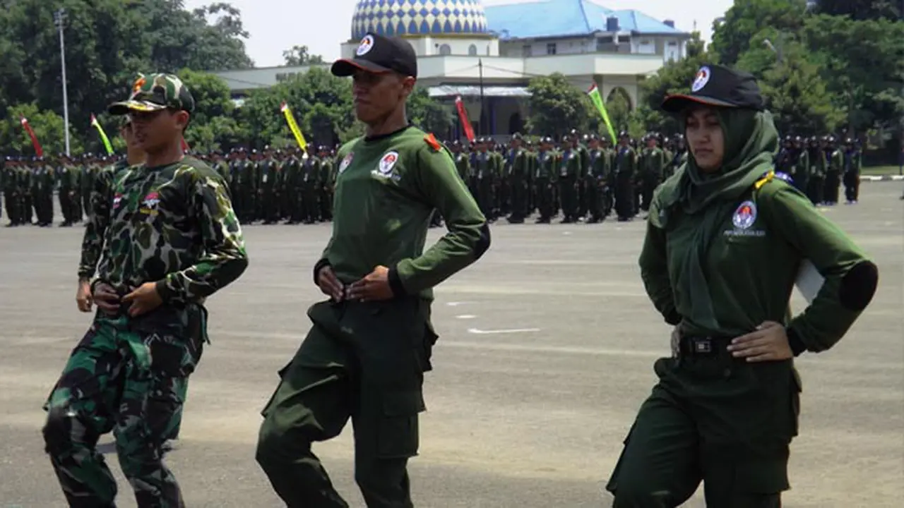 Menpora Tantang Para Pemuda Membangun Desa