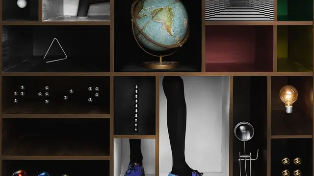 Sepatu Twins, Berbeda Kanan dan Kiri dari Camper, Berani Coba?