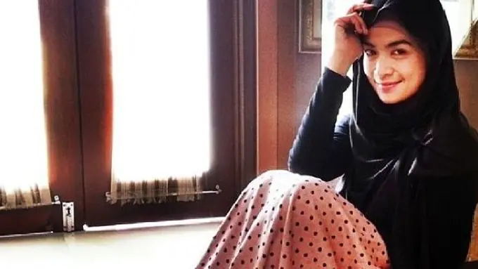 [Bintang] Yulia Rachman