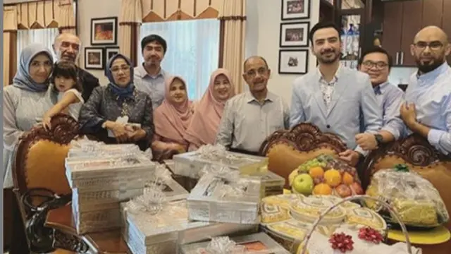 6 Momen Kebersamaan Reza DA Bareng Keluarga, Selalu Beri Dukungan