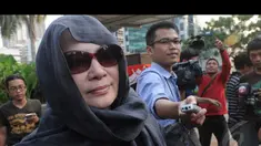 Penyidik KPK kembali melakukan pemeriksaan terhadap istri Akil Mochtar, Ratu Rita (Liputan6.com/Herman Zakharia)