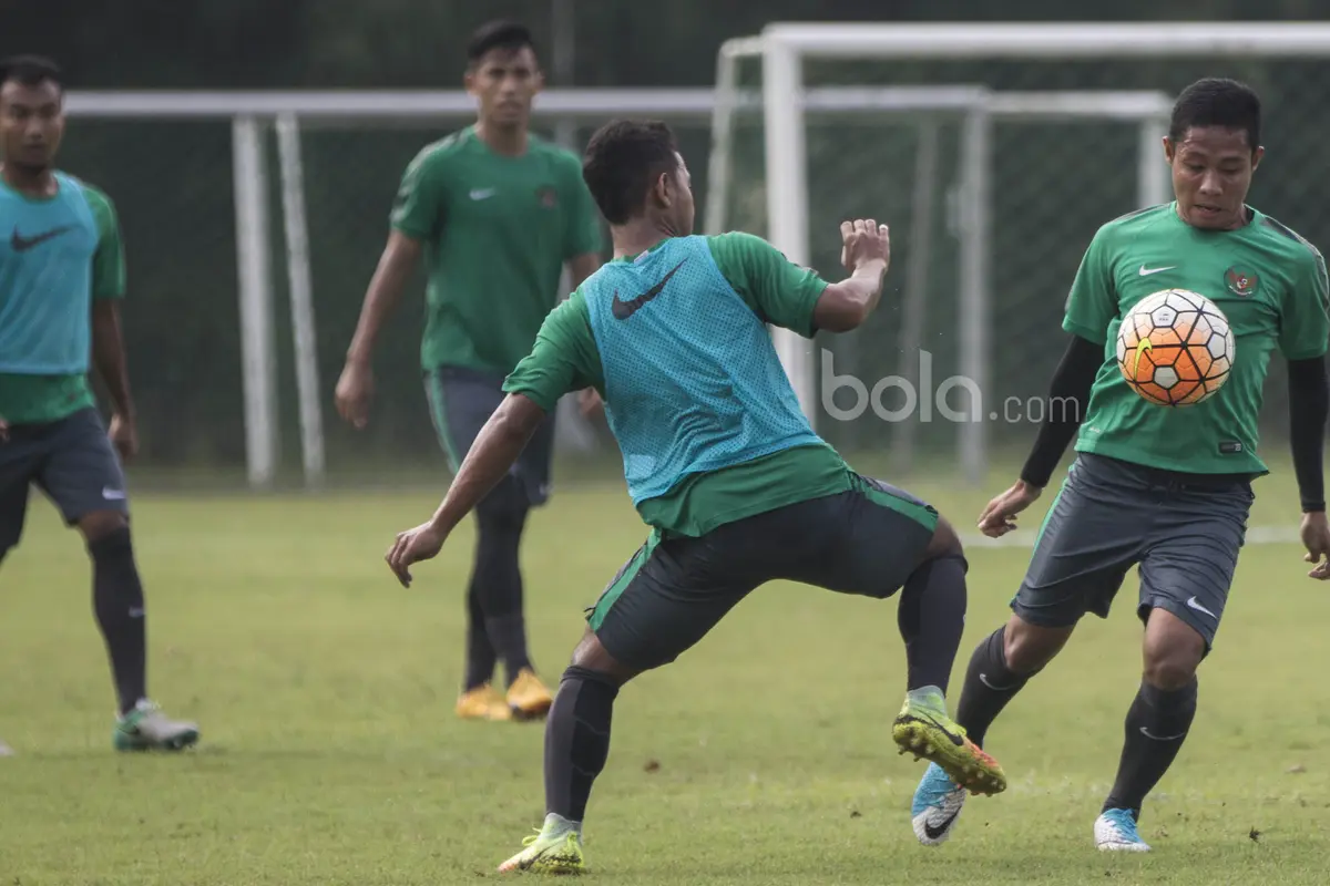Evan Dimas