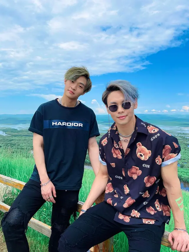 6 Potret Duo DJ Beauz, Musisi Internasioal di Lagu 'This Is Indonesia'