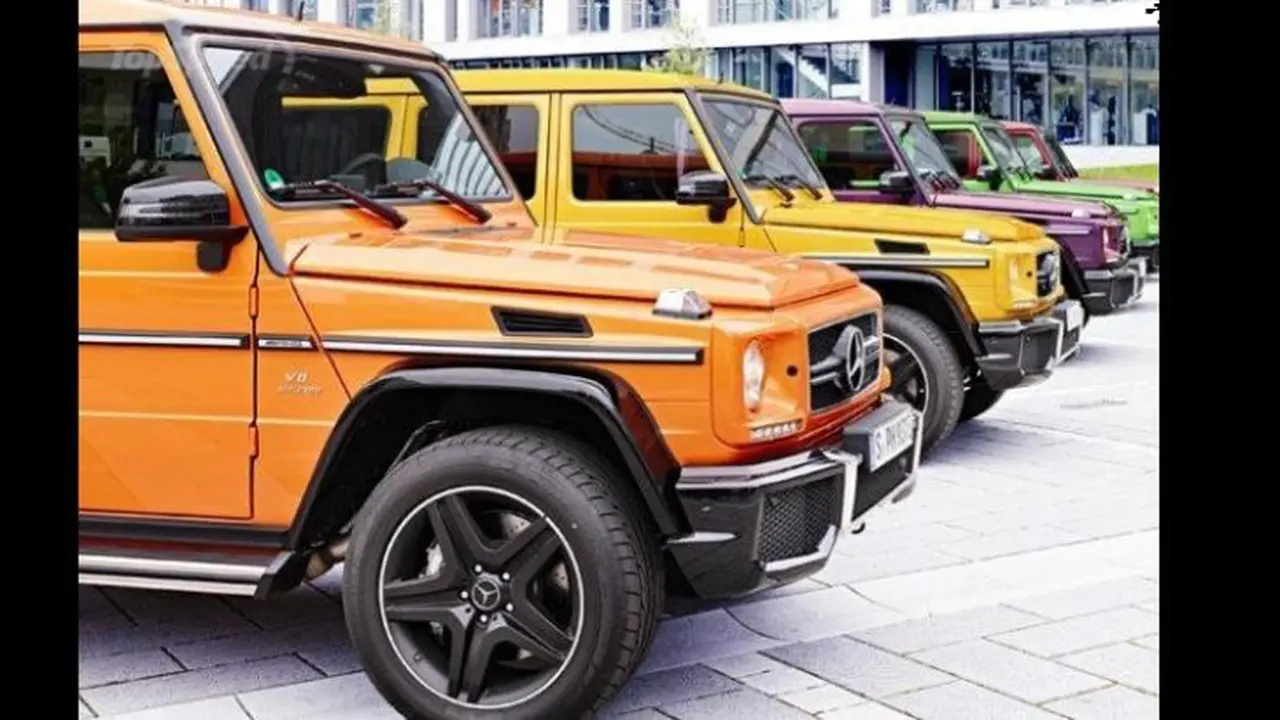 Begini Jadinya Jika SUV Klasik Mercy Dikelir Warna Warni