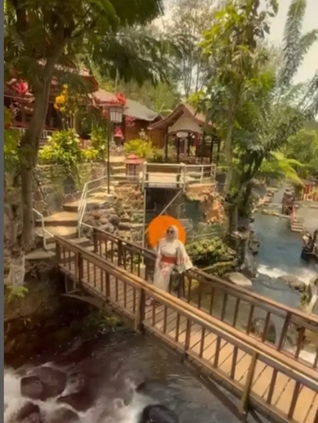 Tanaka Waterfall, tempat wisata di Malang.  foto: (dok.Instagram @wisataumbulantanaka.real/https://www.instagram.com/p/DAz5E3Vvr6b/Henry)
