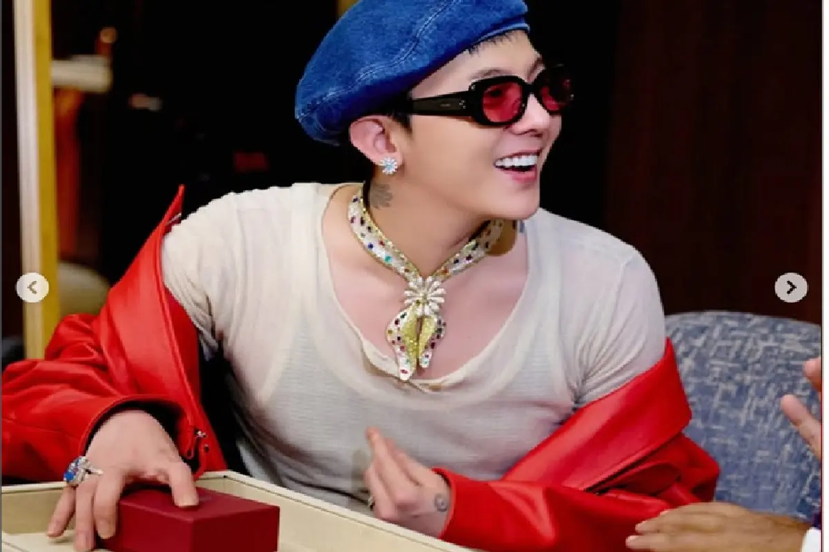 G-Dragon Pesan Khusus Kalung Bandana, Berat Permatanya 209,71 Karat