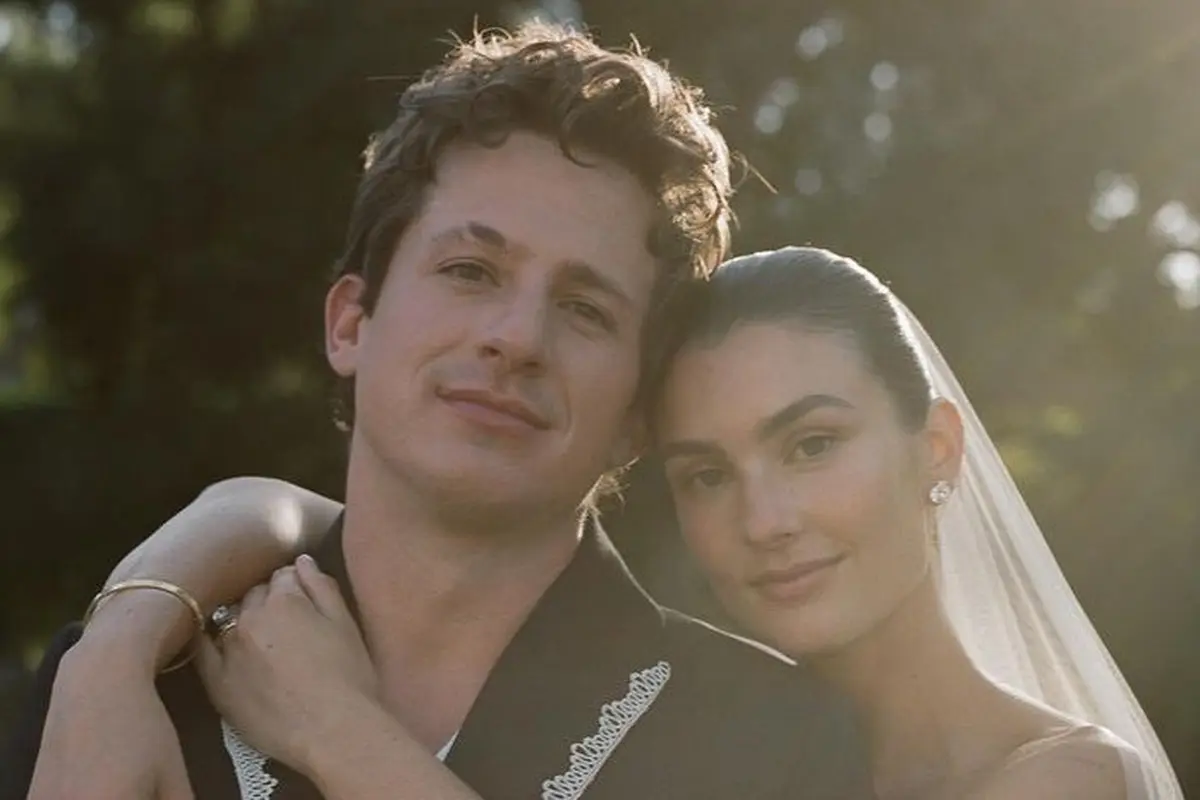 Charlie Puth Resmi Menikah dengan Brooke Sansone