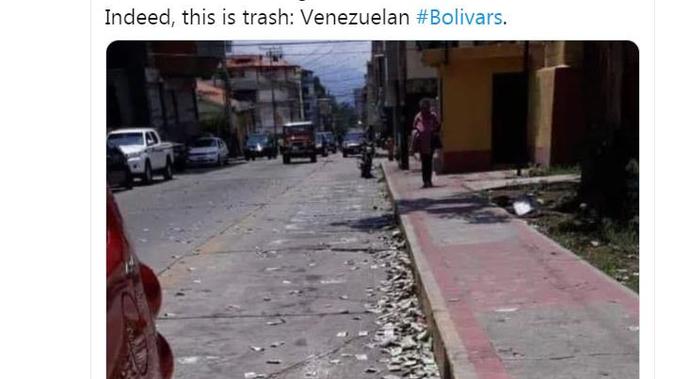 Gambar Tangkapan Layar Foto Uang Berhamburan di Jalanan Venezuela