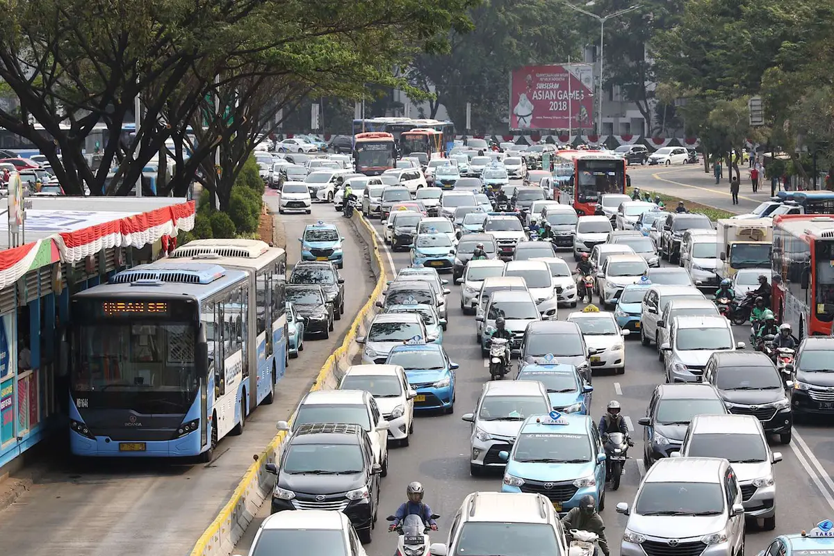 Warga Antusias Nonton Asian Games, Kawasan Senayan Macet Parah