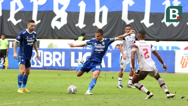 BRI Liga 1 2022/2023: Persib Bandung vs Arema FC