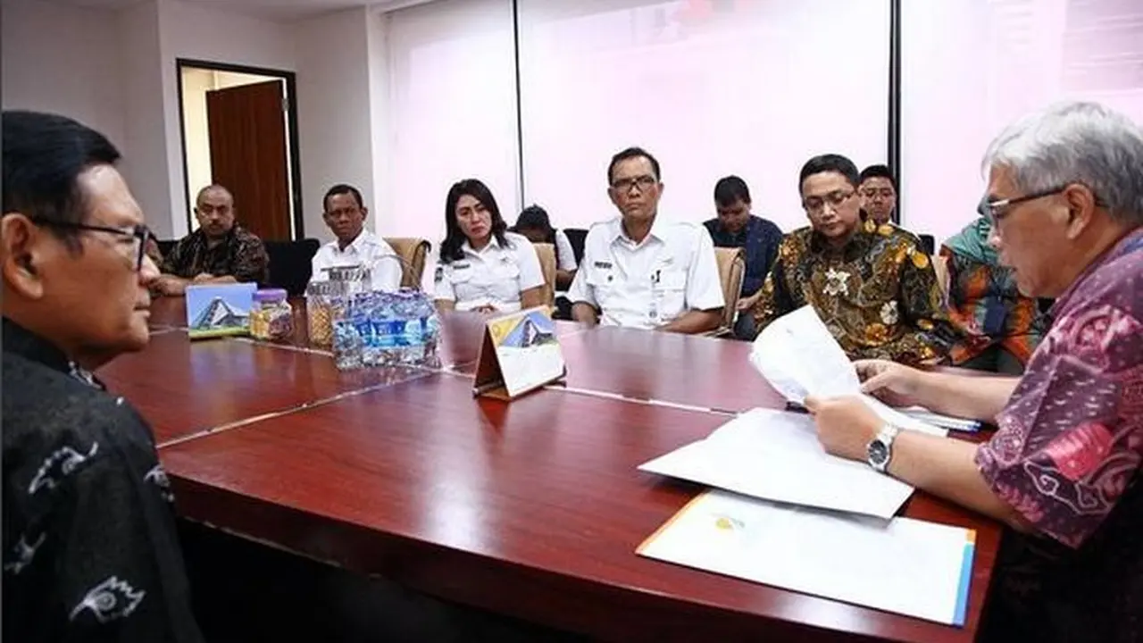 Penyerahan SK PT ASDP Indonesia Ferry. (Foto: Instagram Kementerian BUMN)