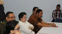Ketua Umum PDIP Megawati Soekarnoputri mengunjungi Solo Techno Park, Solo. (Liputan6.com/Reza Kuncoro)