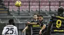 Tiga pemain Inter Milan yang pernah merumput bersama Manchester United yakni, Romelu Lukaku, Alexis Sanchez dan Matteo Darmian masing-masing menyumbang satu gol saat mengalahkan Genoa. (Foto: AFP/Filippo Monteforte)