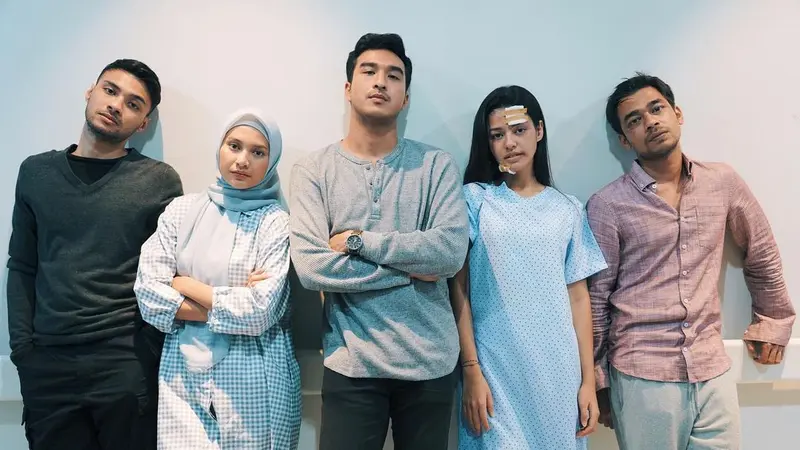 6 Potret Kompak Pemain Wedding Agreement The Series, Jadi Tontonan Favorit