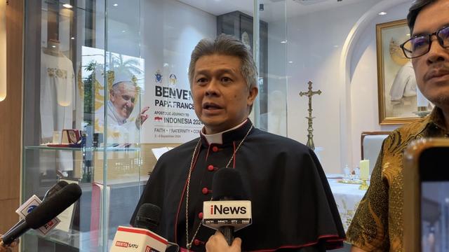 Ketua Konferensi Wali Gereja Indonesia (KWI) periode 2022-2025 Antonius Subianto Bunjamin mengatakan akan menggelar Misa Requiem untuk Paus Fransiskus.
