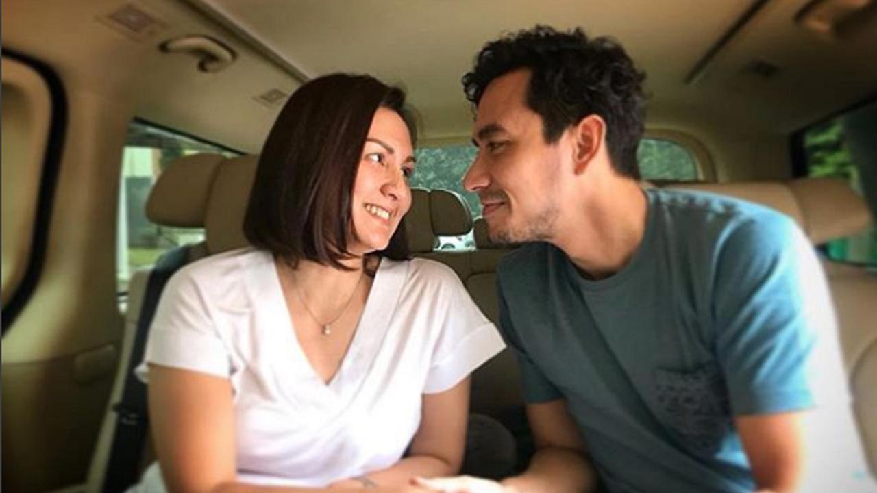 Darius Sinathrya dan Donna Agnesia