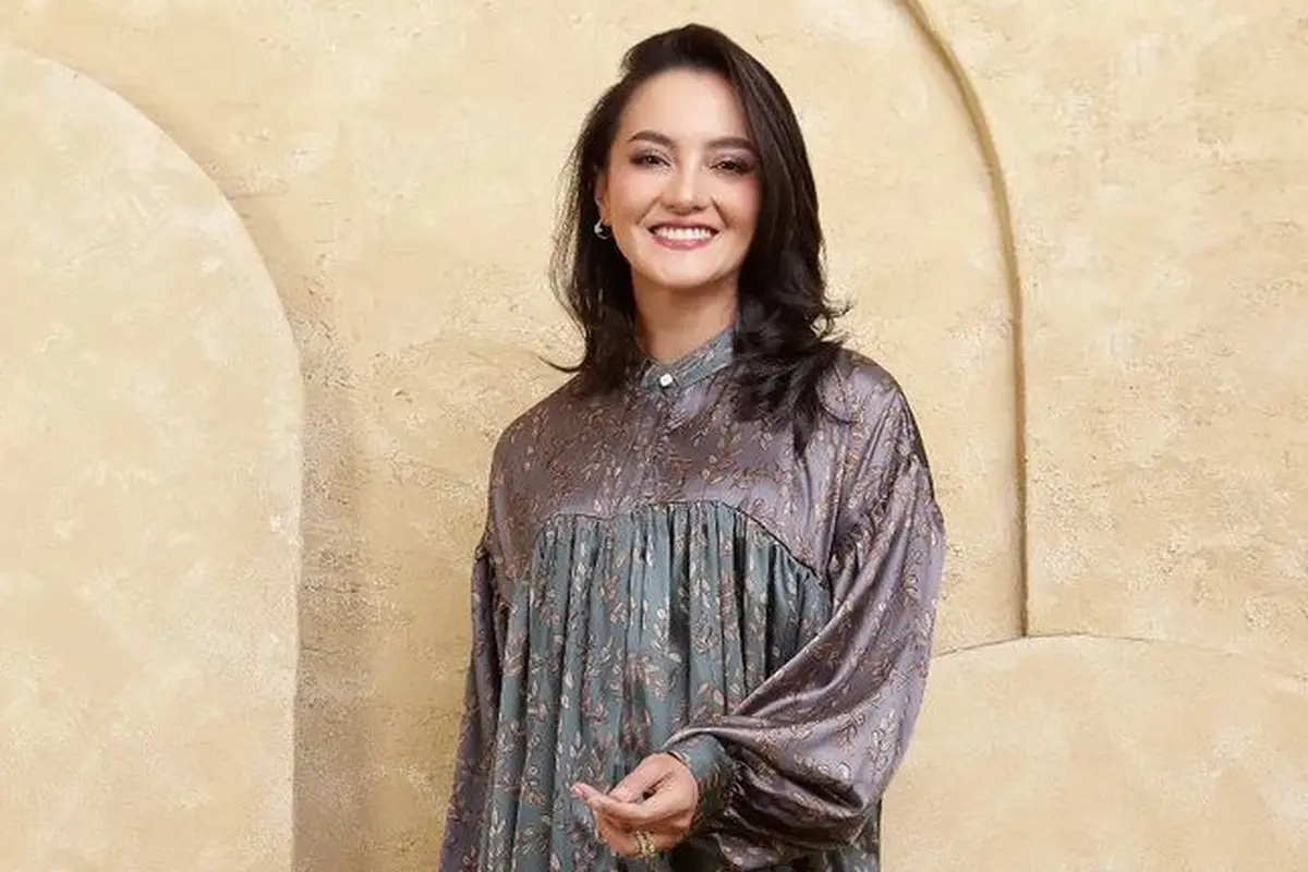 Inspirasi Baju Lebaran Tidak Brokat