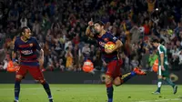 Barcelona vs Eibar (Reuters/Albert Gea)