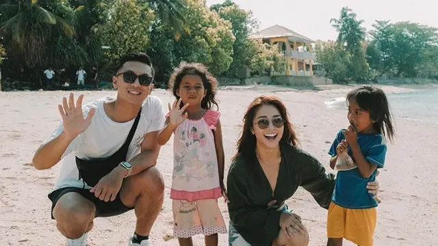 6 Potret Liburan Nikita Willy ke Banda, Nikmati Pemandangan dengan Kapal Mewah