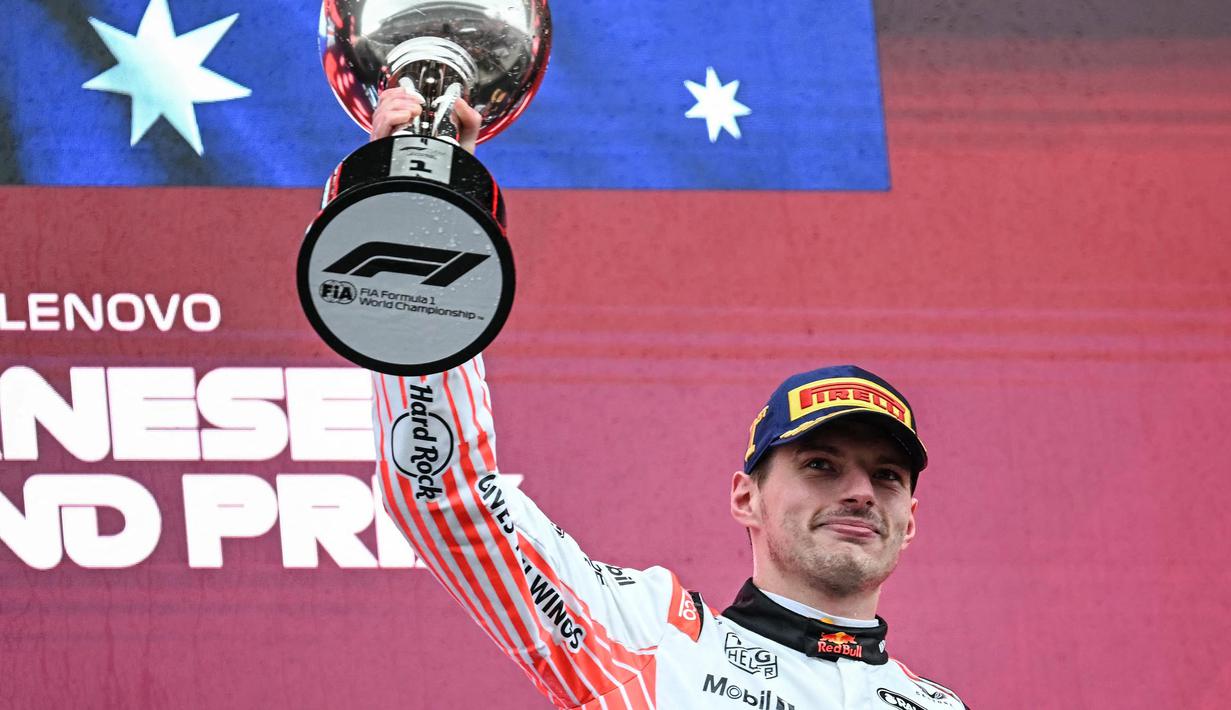 Kemenangan ini juga menjadi hadiah untuk pemasok mesin Red Bull Honda, mengingat balapan berlangsung di kandang mereka. (Toshifumi KITAMURA/AFP)