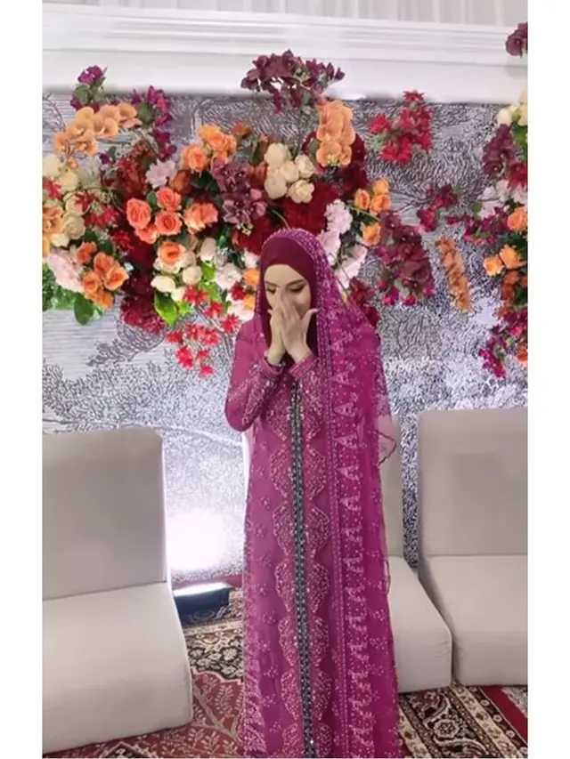 6 Momen Pengajian dan Siraman Jelang Nikah Anak Tengku Firmansyah dan Cindy Fatikasari