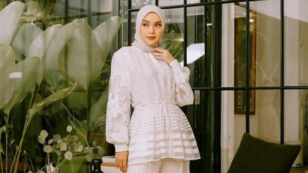 6 Style Hijab Ala Athieqah Asy-Syahidah