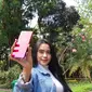 Oppo F9 Sunshine Red (Liputan6.com/ Agustin Setyo W)