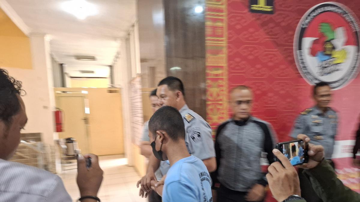 Terpidana Pembunuh Briptu Singgih Abdi Hidayat Ditangkap saat Gunakan Jasa Travel di Lampung Berita Viral Hari Ini Minggu 7 Juli 2024