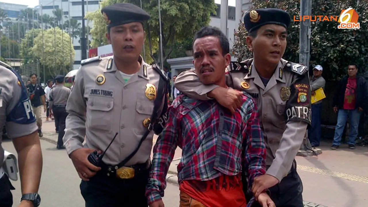 sidang-mk-kacau-131114b.jpg
