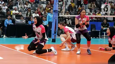 Ekspresi pevoli putri Jakarta BIN, Megawati Hangestri Pertiwi usai memastikan kemenangan atas Jakarta Electric PLN pada final Proliga 2024 di Indonesia Arena, Kompleks Gelora Bung Karno, Jakarta, Sabtu (20/7/2024). (Liputan6.com/Helmi Fithriansyah)