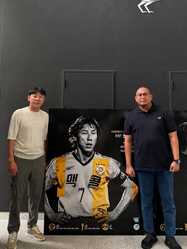 Andre Rosiade dan Shin Tae-yong.