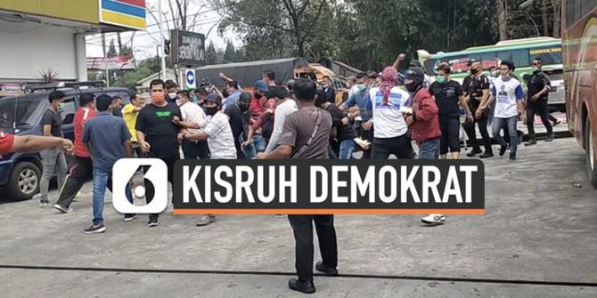VIDEO: Rusuh, Massa Pro dan Kontra KLB Partai Demokrat Saling Serang