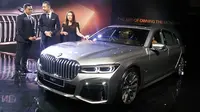 BMW Seri 7 menyapa Indonesia. (Arief / Liputan6.com)