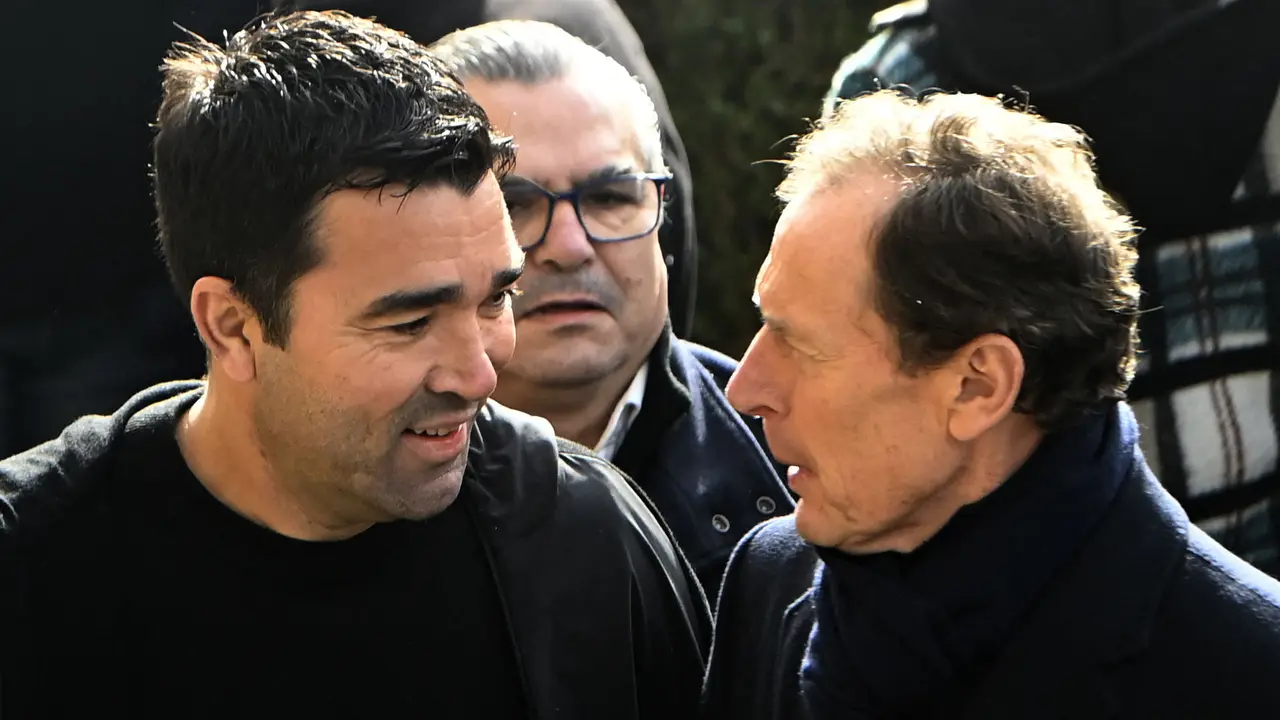 Foto: Penghormatan Luar Biasa dari Fans FC Porto untuk Mendiang Mantan Presiden