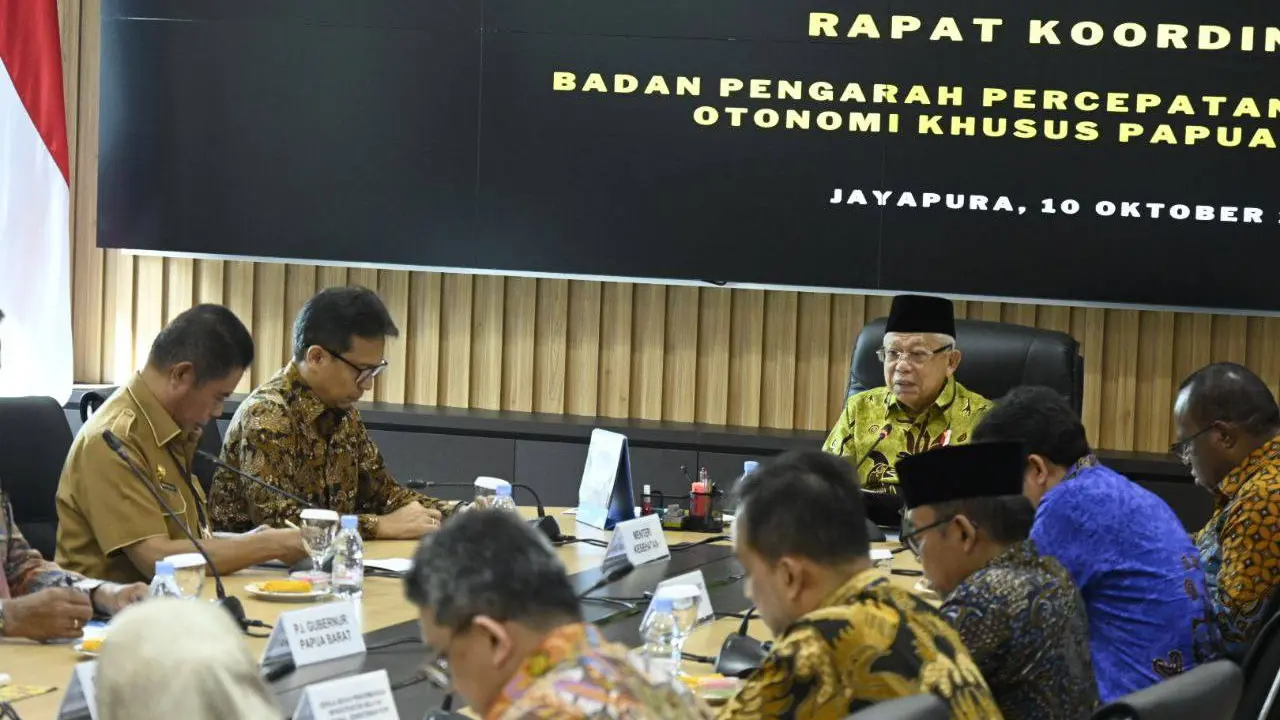 Wakil Presiden Ma'ruf Amin memulai aktivitasnya berkantor di Papua