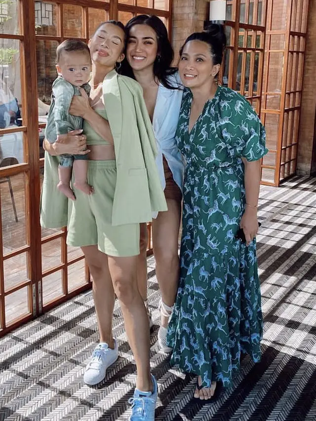 Potret Tampilan Duo Bestie Jessica Iskandar dan Jennifer Bachdim, credit: @inijedar