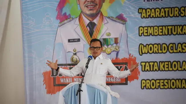 Wamendagri Bima Arya Ajak ASN Kabupaten Poso Junjung Tinggi Integritas dan Profesionalisme