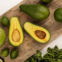 Ilustrasi Alpukat/https://www.freepik.com/stockking&nbsp;