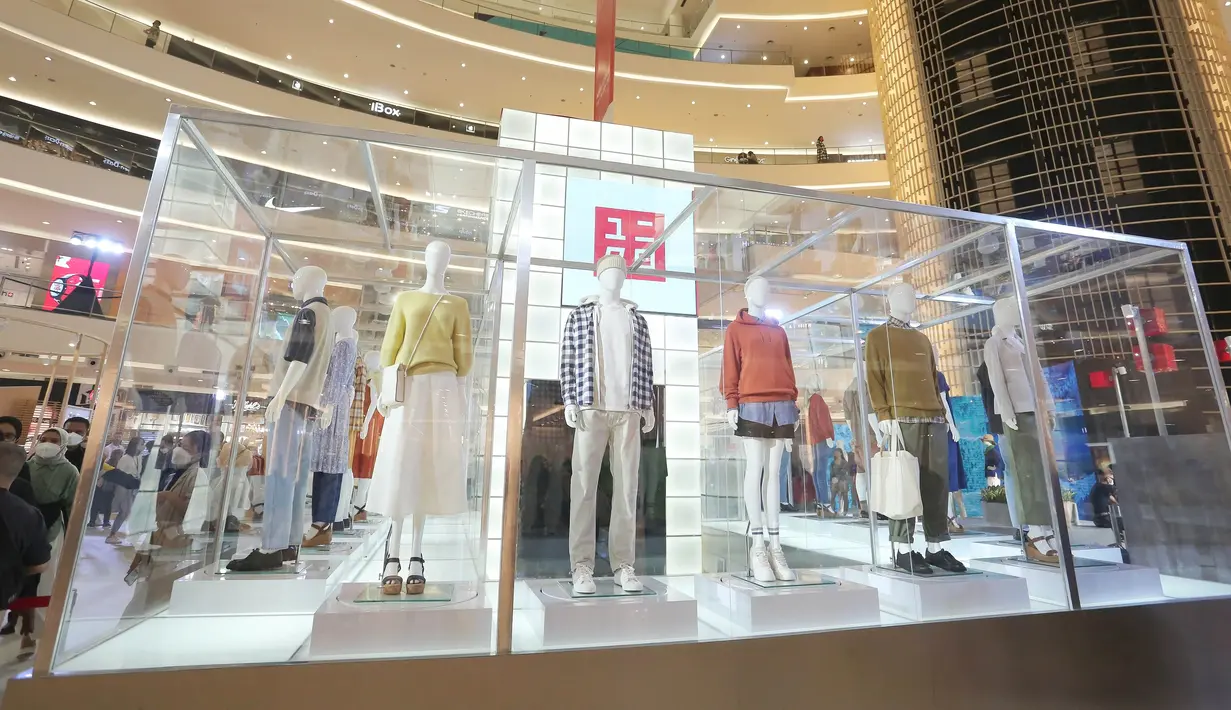 UNIQLO City (Bambang E Ros/Fimela.com)