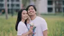 Kisah percintaan Clairine Clay dengan seleb asal surbaya ini bermula saat terlibat proyek bersama menggarap film Generasi Micin. Mulai saat itu, mantan penyanyi cilik yang biasa disapa Jojo ini semakin dekat dengan Clay hingga memutuskan untuk berpacaran.(Liputan6.com/IG/jojosuherman)