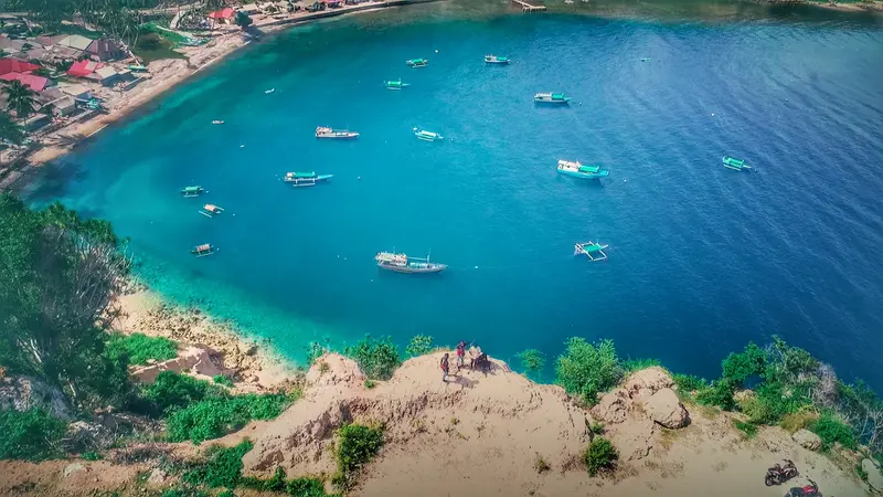 Bukit Langgula di Pesisir Teluk Tomini, Kabupaten Gorontalo, Provinsi Gorontalo/ foto: Uyan Pakaya (Arfandi Ibrahim/Liputan6.com)