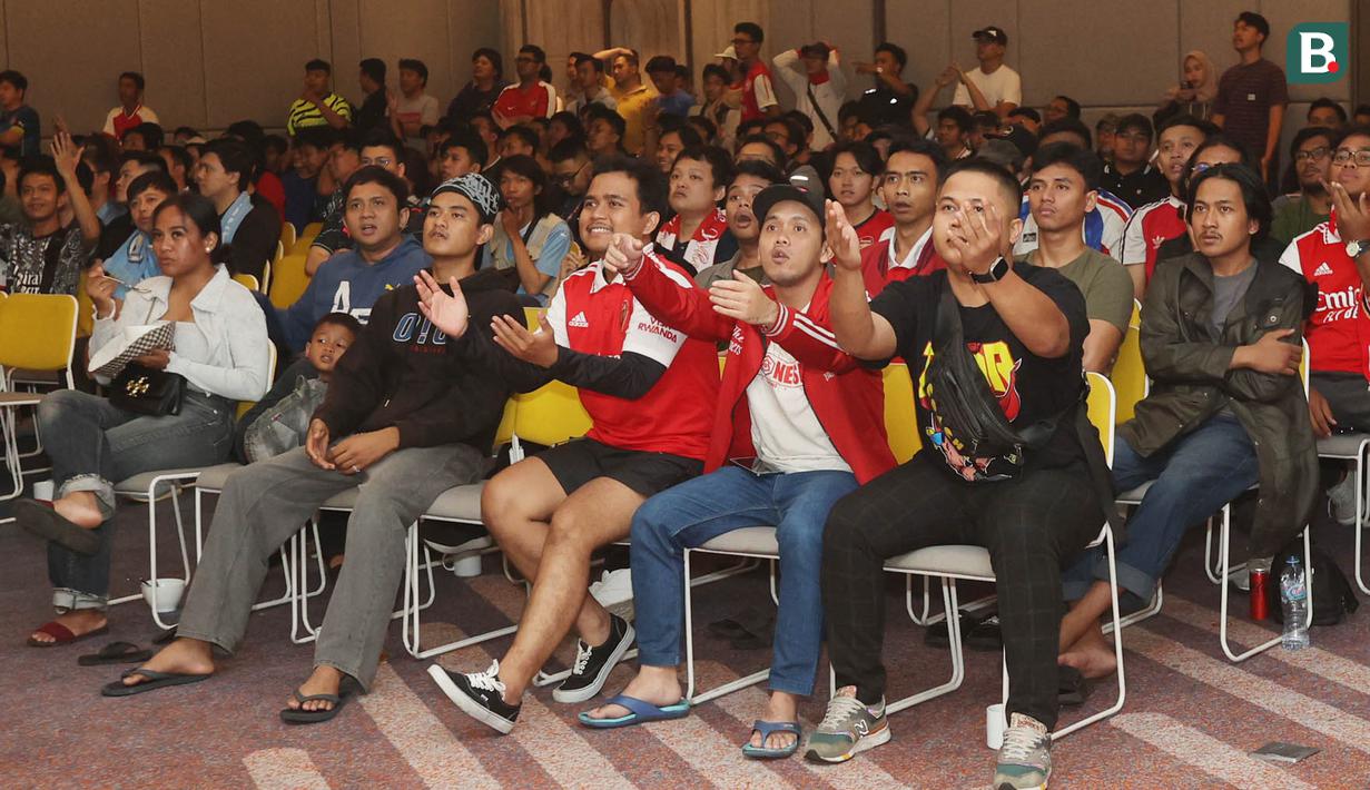 Suasana acara Roaring night Manchester City vs Arsenal di Ibis Style Jakarta, Tanah Abang, Minggu (31/3/2024). (Bola.com/M Iqbal Ichsan)