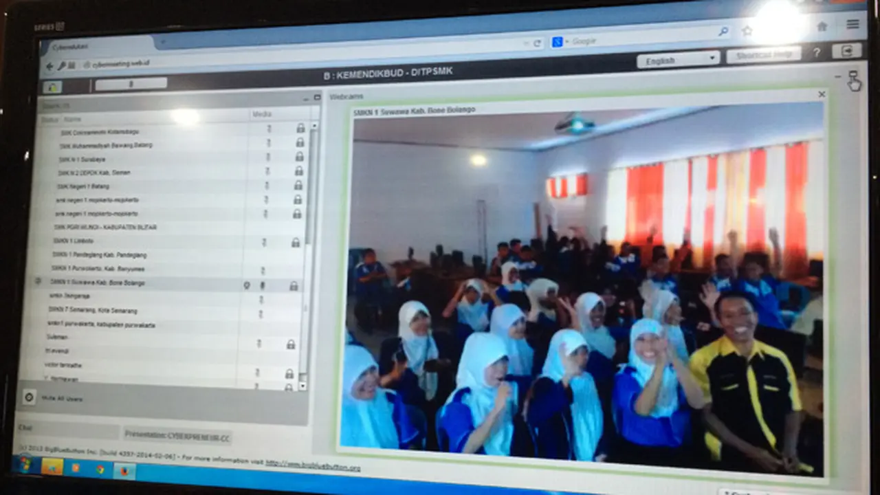 Onno Terima Konsultasi Soal IT Siswa SMK Lewat Blusukan Online
