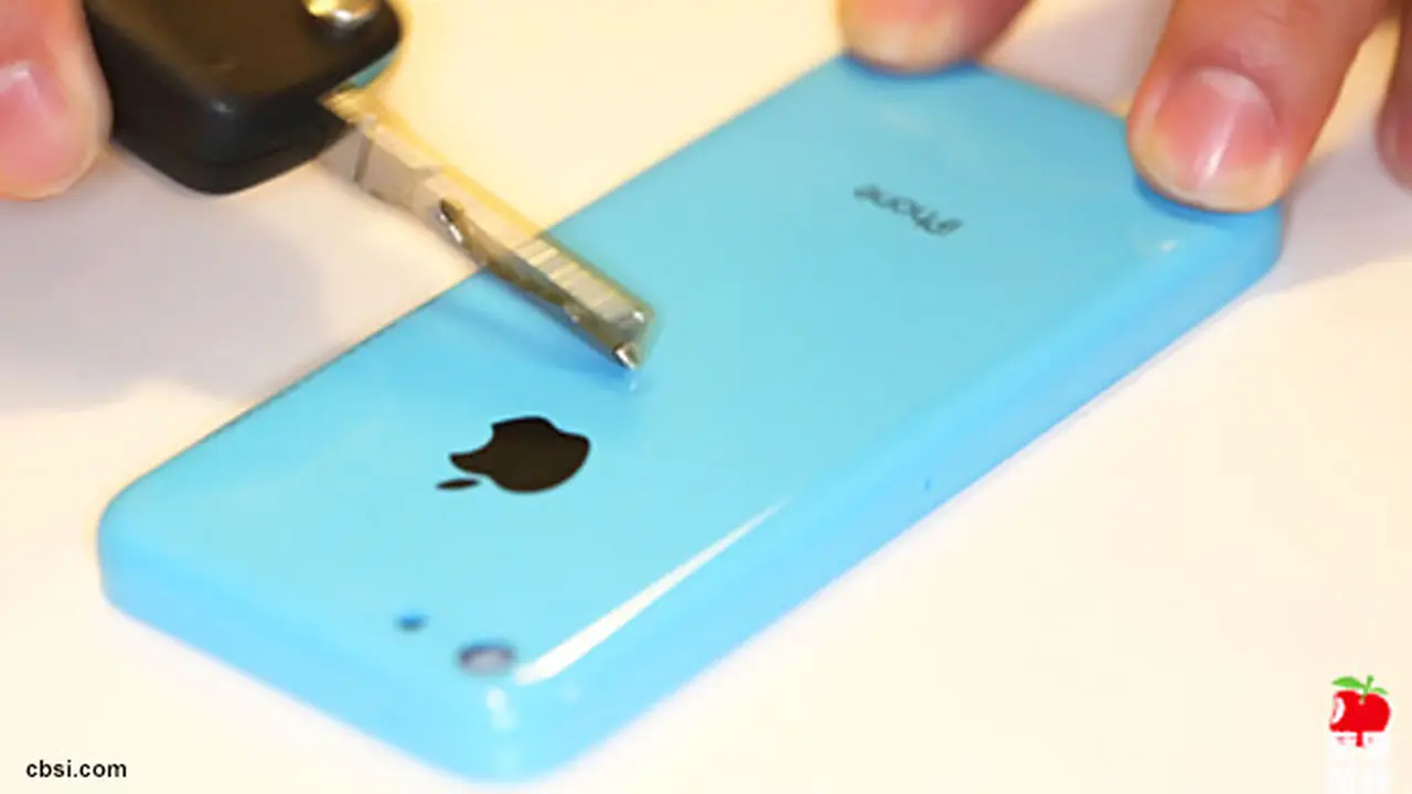 iphone-130822b.jpg